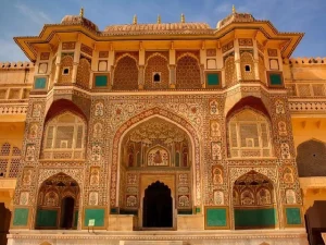 Amber Fort in Jaipur, Rajasthan – Timings, Tickets, Light Show, and Visitor Guide