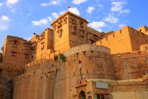 Jaisalmer Fort in Jaisalmer, Rajasthan – History, Living Fort, Timings, and Visitor Guide