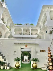 Jagat Niwas Palace