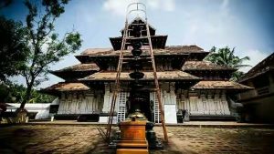 Vadakkunnathan Temple Thrissur – History, Darshan Timings & Visitor Guide