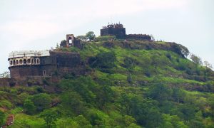 Daulatabad Fort – History, Timings & Travel Guide