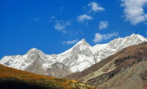 Kunzum Pass in Spiti Valley, Himachal Pradesh – Route, Best Time, Altitude, and Travel Guide