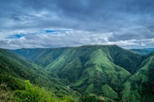 Shillong Peak Guide: Entry, ID Rules & Best Time to Visit